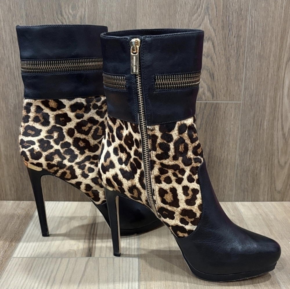 Michael Kors Haya Platform Stilleto Zipper Leopard Printed Hair-Calf Bootie 9.5 - Picture 3 of 11